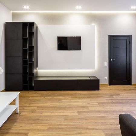 Designer Apartment! The Center! Валова 29 Львов Экстерьер фото
