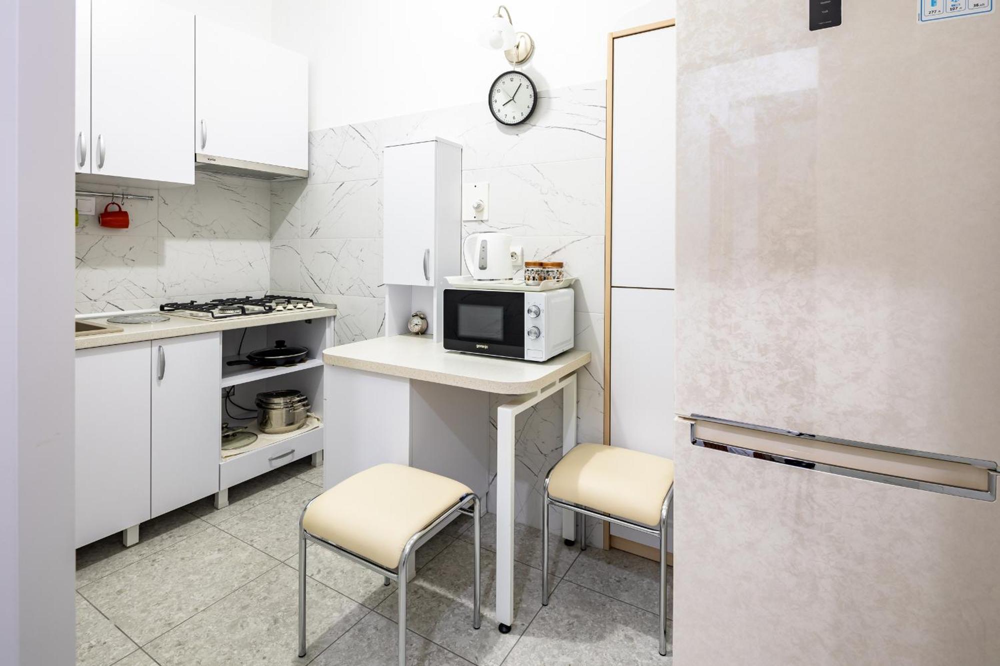 Designer Apartment! The Center! Валова 29 Львов Экстерьер фото