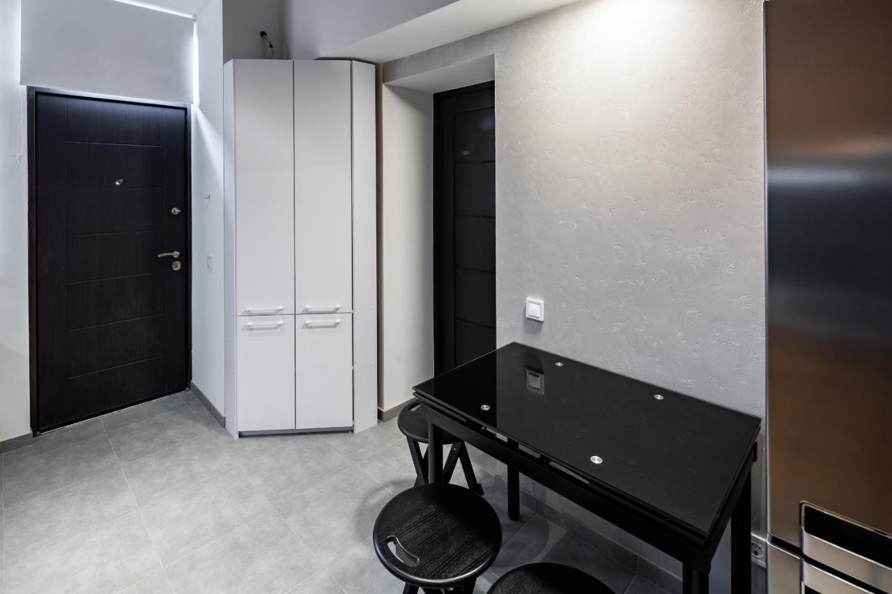 Designer Apartment! The Center! Валова 29 Львов Экстерьер фото