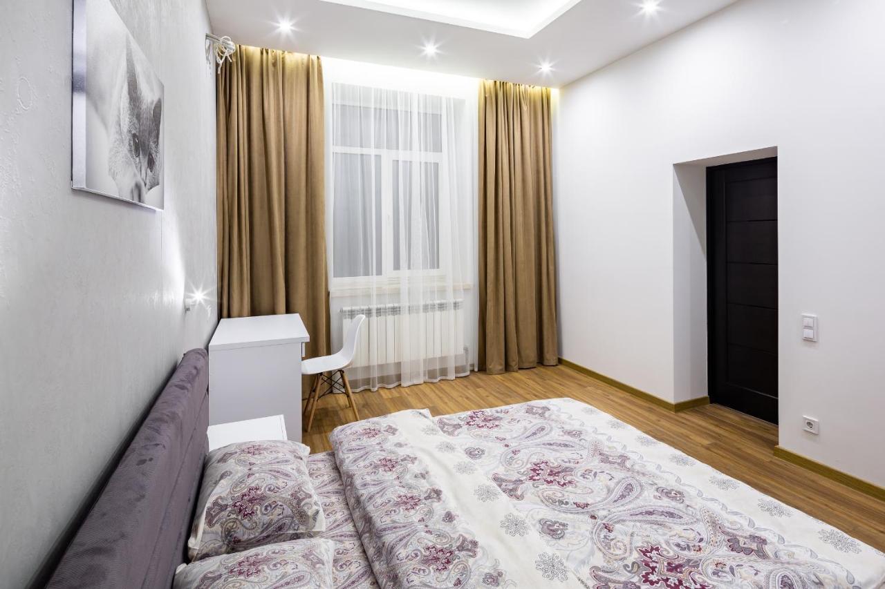 Designer Apartment! The Center! Валова 29 Львов Экстерьер фото
