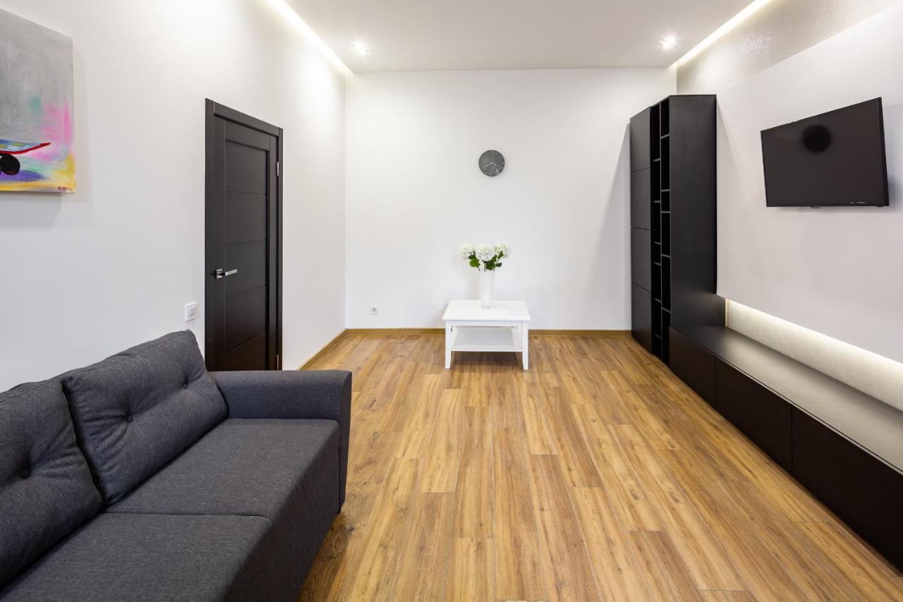 Designer Apartment! The Center! Валова 29 Львов Экстерьер фото