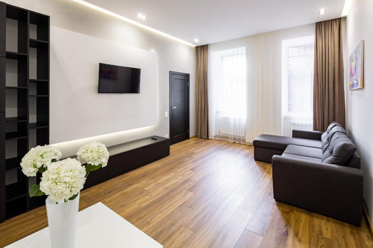 Designer Apartment! The Center! Валова 29 Львов Экстерьер фото
