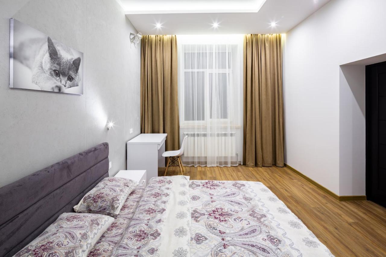Designer Apartment! The Center! Валова 29 Львов Экстерьер фото